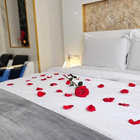 Colt De Rai Resita Bed & Breakfast Dış mekan fotoğraf