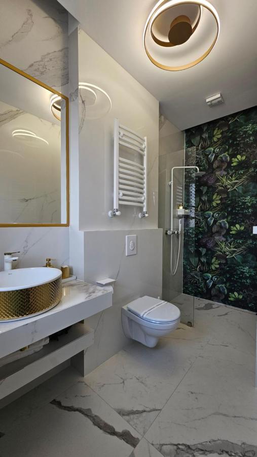 Colt De Rai Resita Bed & Breakfast Dış mekan fotoğraf